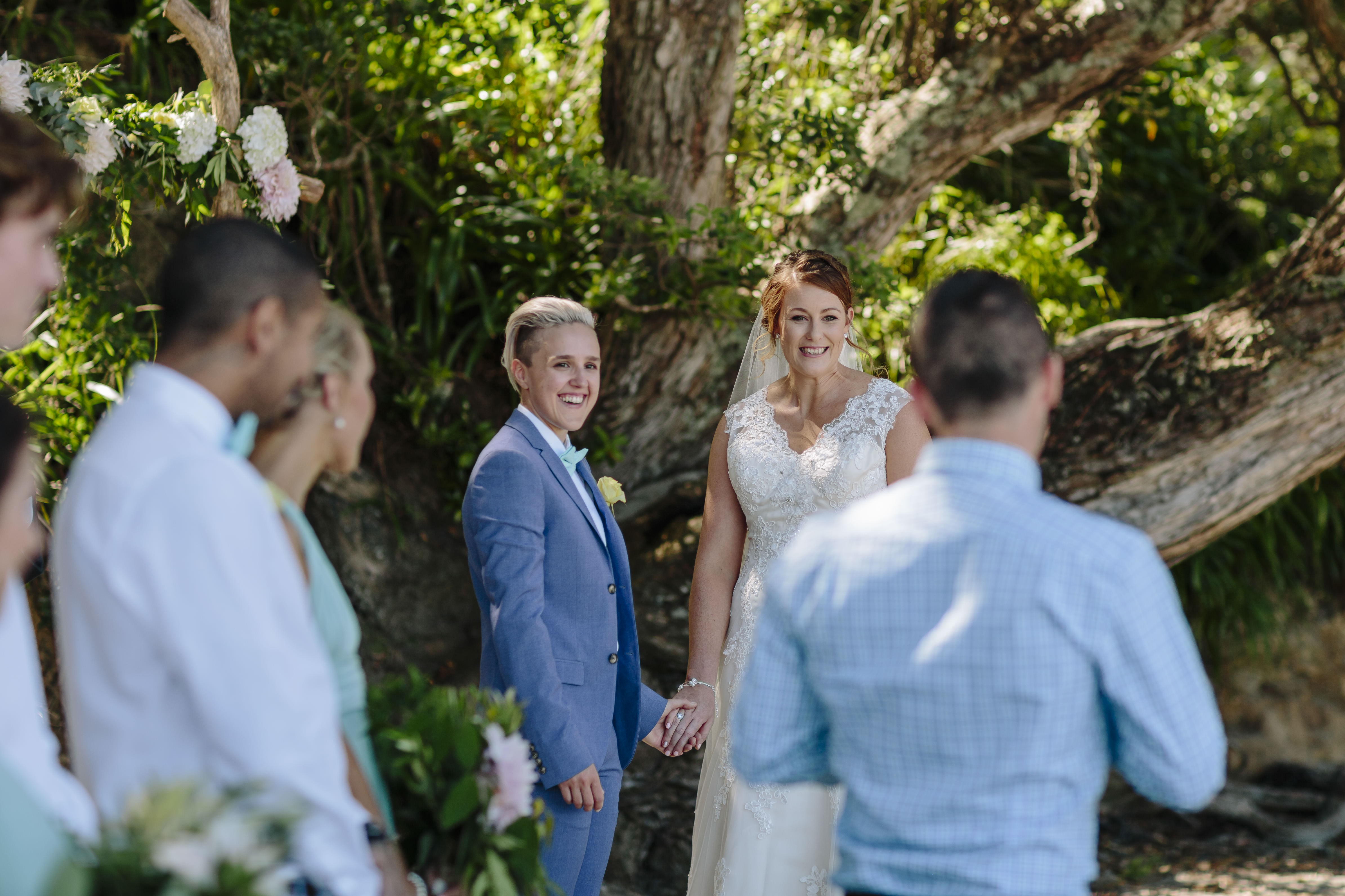 amanda-tash-the-official-photographers-wedding_top_7307